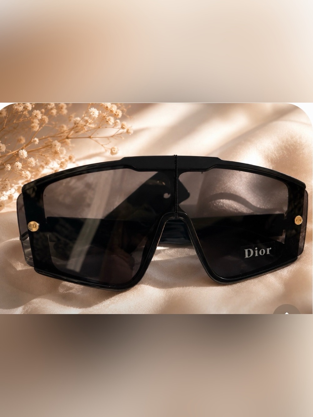 Women's  Rectangular Sunglasses - Inspired New